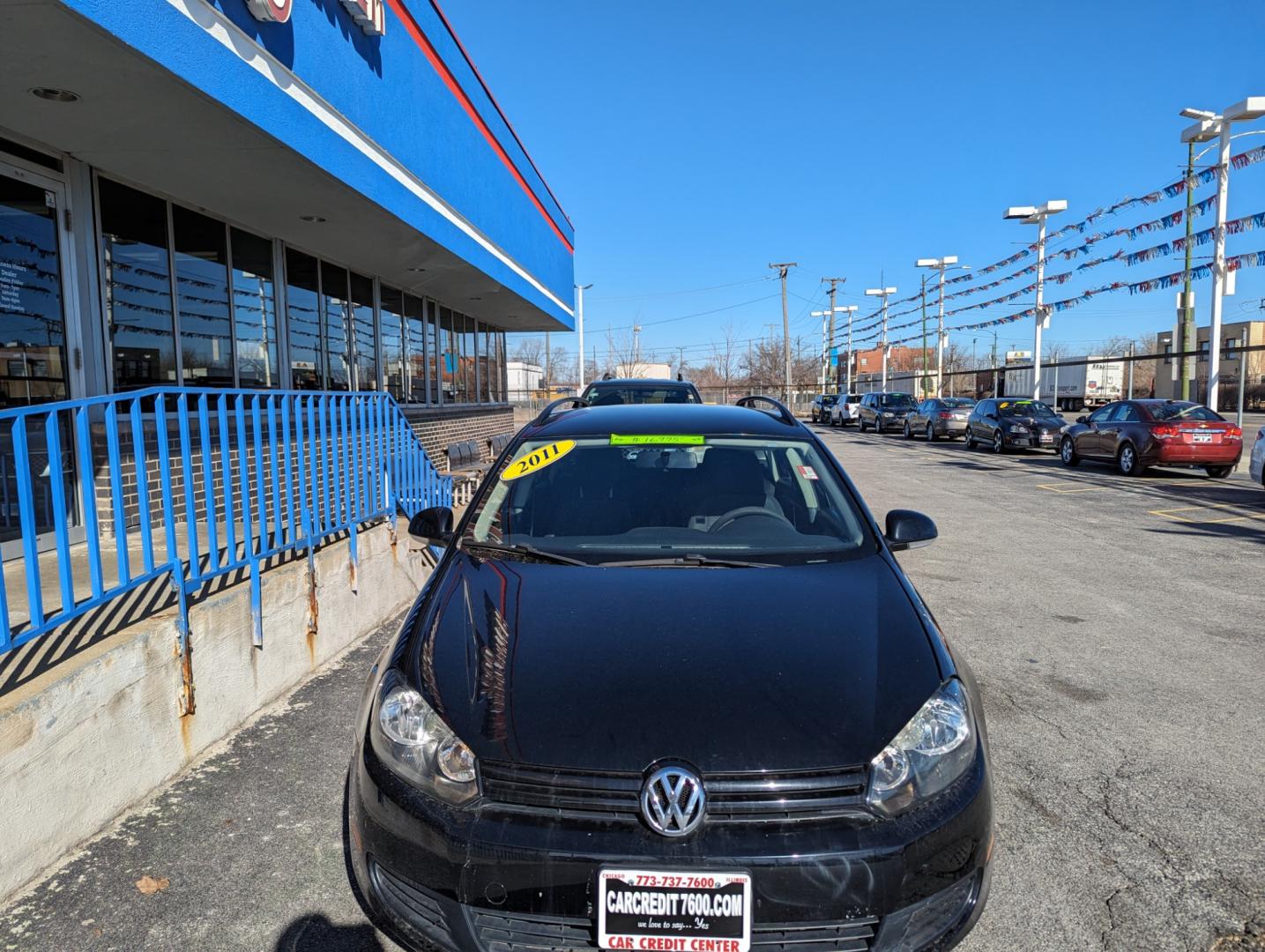 2011 BLACK Volkswagen Jetta SportWagen 2.5L SE (3VWPZ7AJXBM) with an 2.5L L5 DOHC 20V engine, located at 7600 S Western Ave., Chicago, IL, 60620, (773) 918-3980, 0.000000, 0.000000 - Photo#2